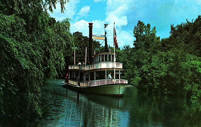 Suwanee Park and Steamboat - Old Postcard